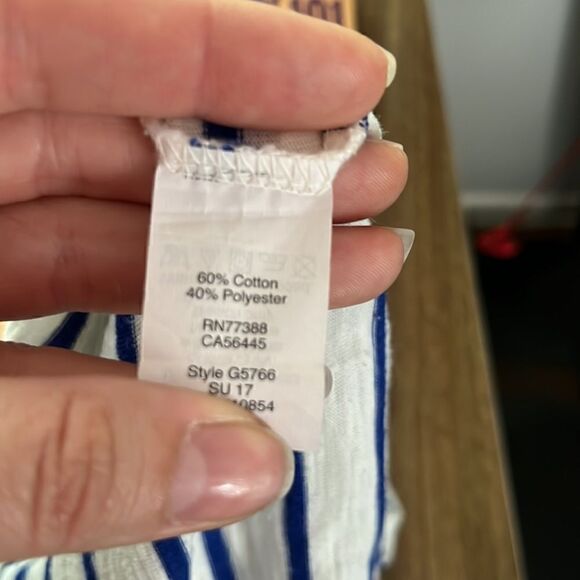 Women JCrew Small White Blue Stripe T-shirt - Picture 3 of 5